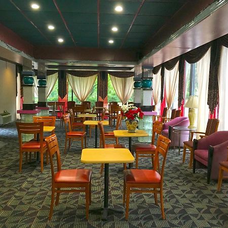 Budgetel Inn And Suites Μπέρμινχαμ Εξωτερικό φωτογραφία