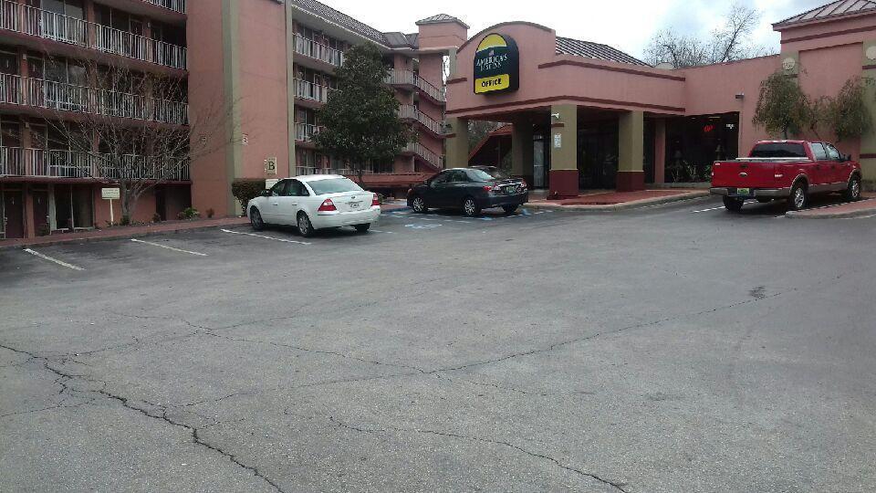Budgetel Inn And Suites Μπέρμινχαμ Εξωτερικό φωτογραφία